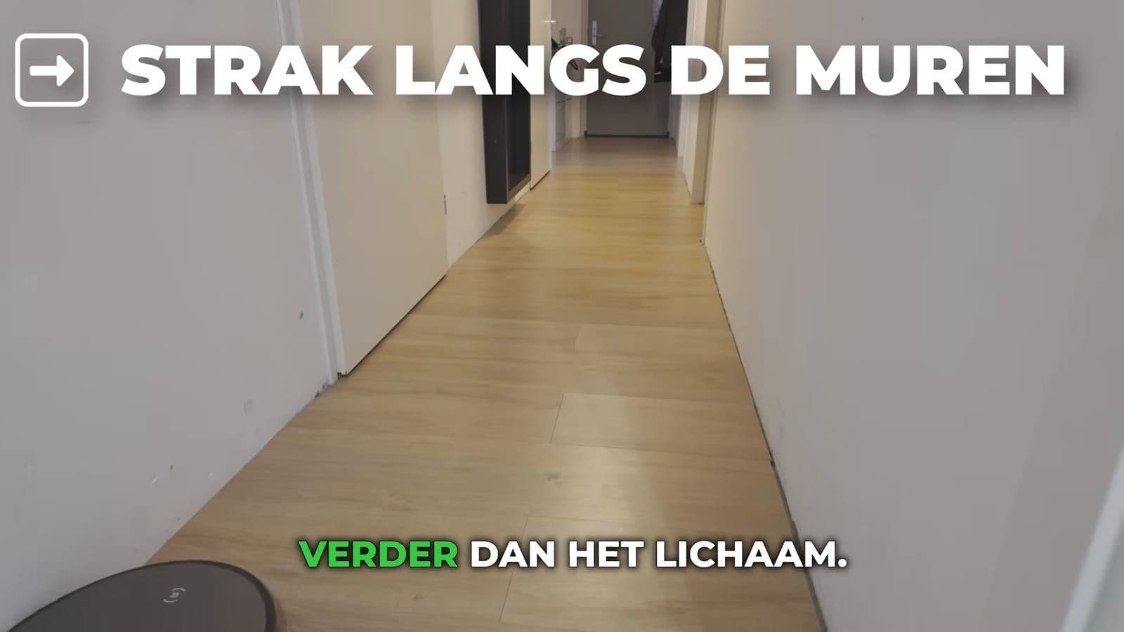 TruEdge 3.0 dweil die uitsteekt langs de plinten